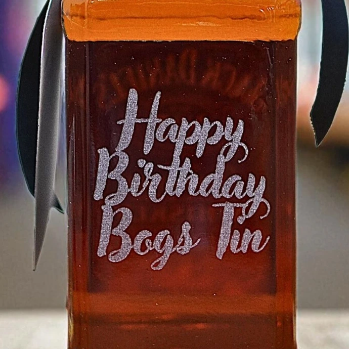 Text engraving on bottle