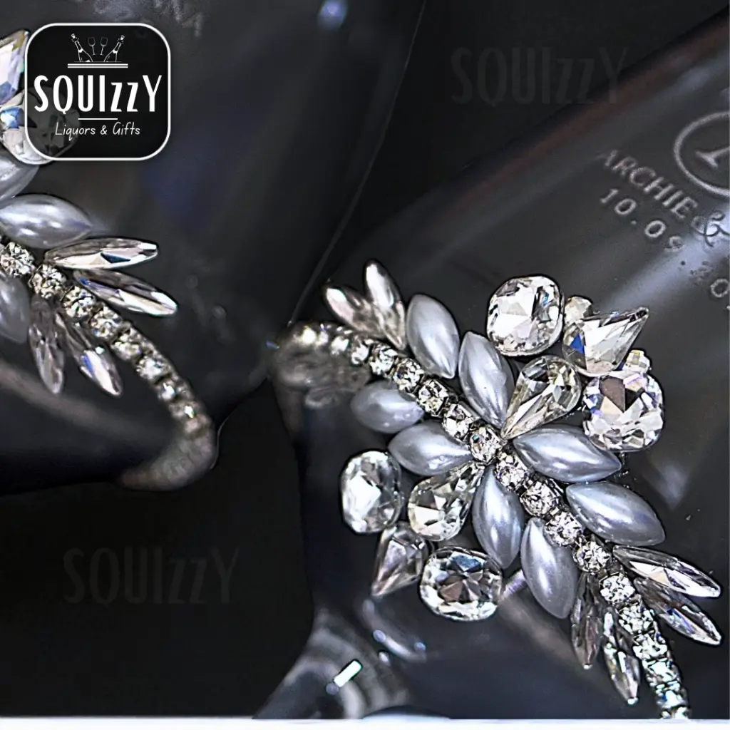 wine glass silver.webp