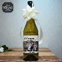 Label with personal photo .webp