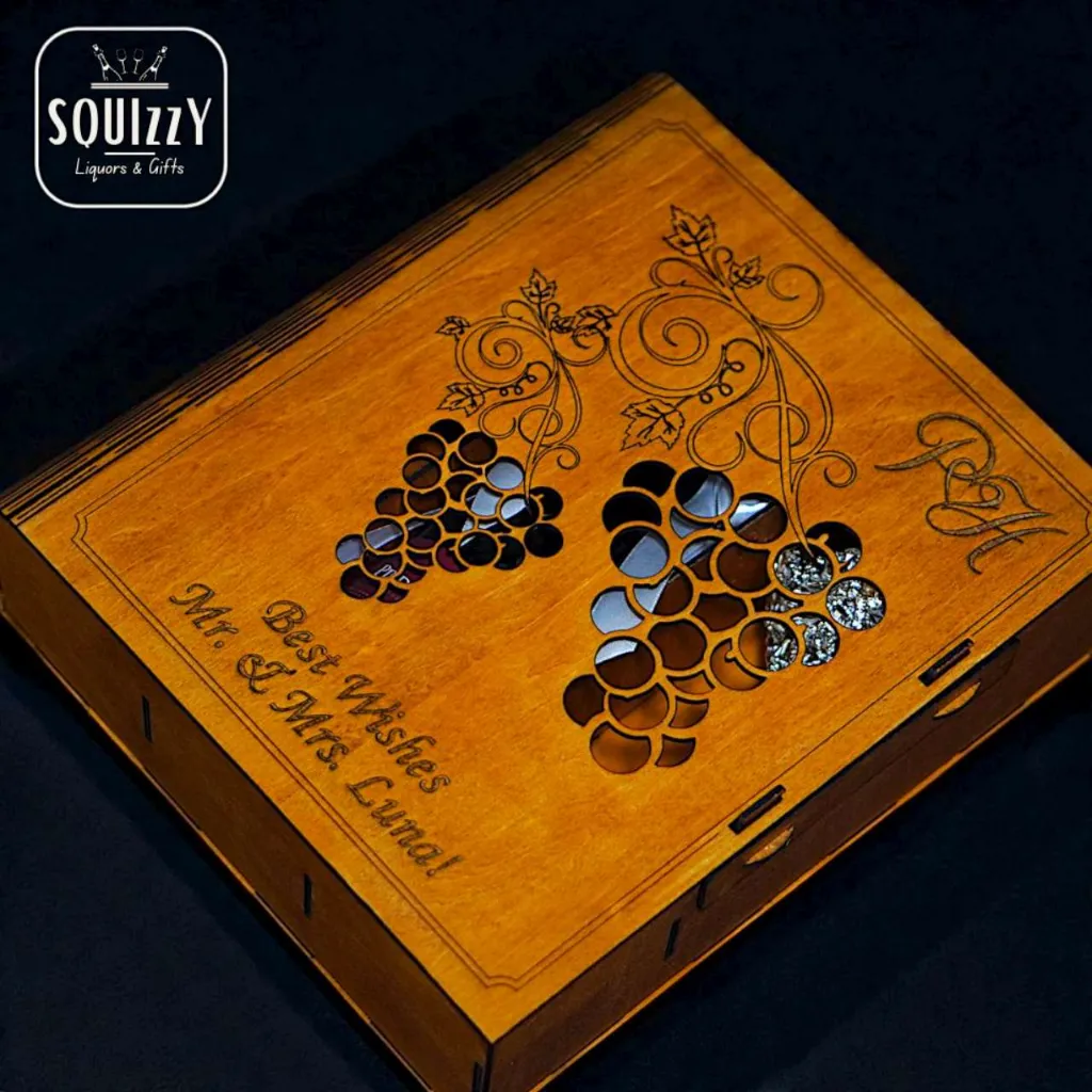 Wine Gift Set with Wooden Box 6.webp